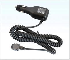 「ほぼ新品」 docomo純正商品 FOMA DC アダプタ　02 シガーライター用FOMA充電器　AAP(中古品)