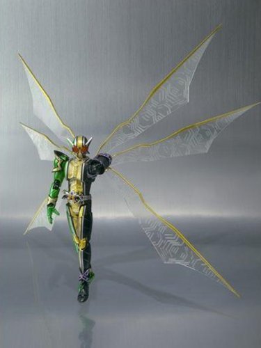 S.H.フィギュアーツ 仮面ライダーW(ダブル) サイクロンジョーカーゴールド (中古品)