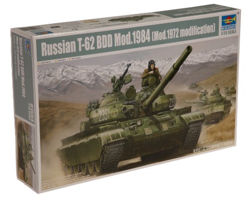 「未使用品」トランペッター 1/35 ソビエト軍 T-62 BDD主力戦車 Mod.1984 プラモデル(中古品)