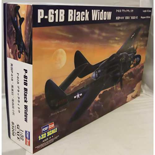 ホビーボス 1/32 P-61B ブラックウィドウ プラモデル(中古品)