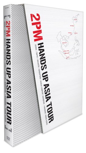 「ほぼ新品」2PM - Hands Up Asia Tour (2DVD + 写真集) (韓国版)(中古品)