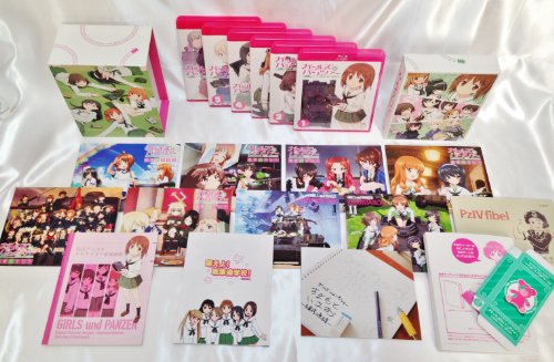 「未使用品」ガールズ&パンツァー (初回限定版) 全6巻セット [マーケットプレイス Blu-r(中古品)