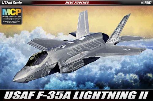 アカデミー 1/72 F-35A ライトニングII プラモデル(中古品)の通販は