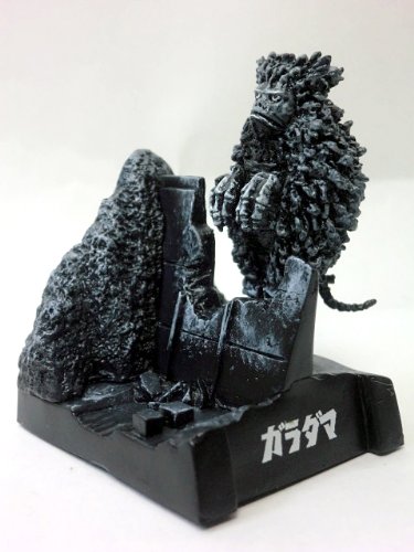 「未使用品」ウルトラ怪獣名鑑 シークレット ガラダマ ガラモン モノクロver.(中古品)