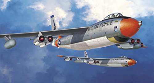 ハセガワ 1/72 飛行機シリーズ B-47E ストラトジェット 航空研究開発軍団(中古品)の通販は