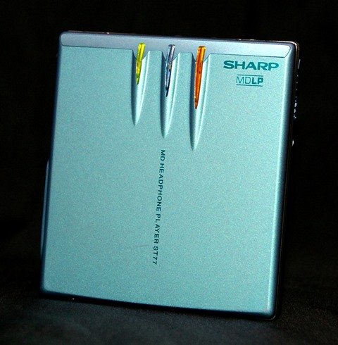 SHARP シャープ　MD-ST77-A ブルー　ポータブルMDプレーヤー（MD再生専用機(中古品)