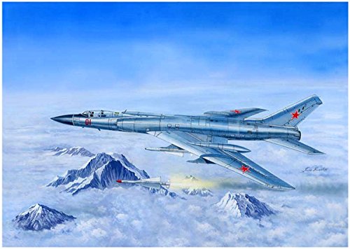 「ほぼ新品」トランペッター 1/72 ソビエト軍 Tu-128M フィドラー プラモデル 01687(中古品)