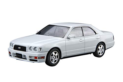 「ほぼ新品」青島文化教材社 1/24 ザ・モデルカーシリーズ No.95 ニッサン Y33 セドリッ(中古品)