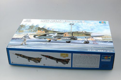 トランペッター 1/32 MiG-23MF フロッガーB型 プラモデル(未使用品)