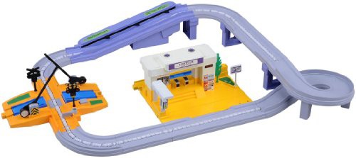 トミカ すいすいロード 駅と踏切セット(未使用品)