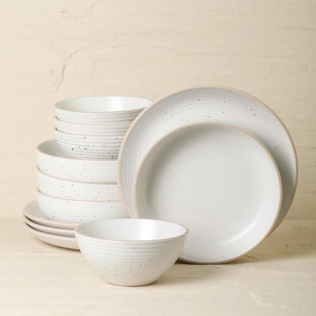 お取り寄せ Stone + Lain Lauren 12 ピース ストーンウェア ディナーウェア セット Stone + Lain Lauren 12-piece Stoneware Dinnerware Set