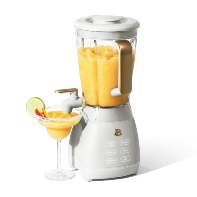 お取り寄せ ビューティフル スラッシュクラッシュ 4スピード フローズンドリンクメーカー 1.7L ホワイトアイシング Beautiful Slush Crush 60 oz 4-Speed Frozen Drink Maker, White Icing