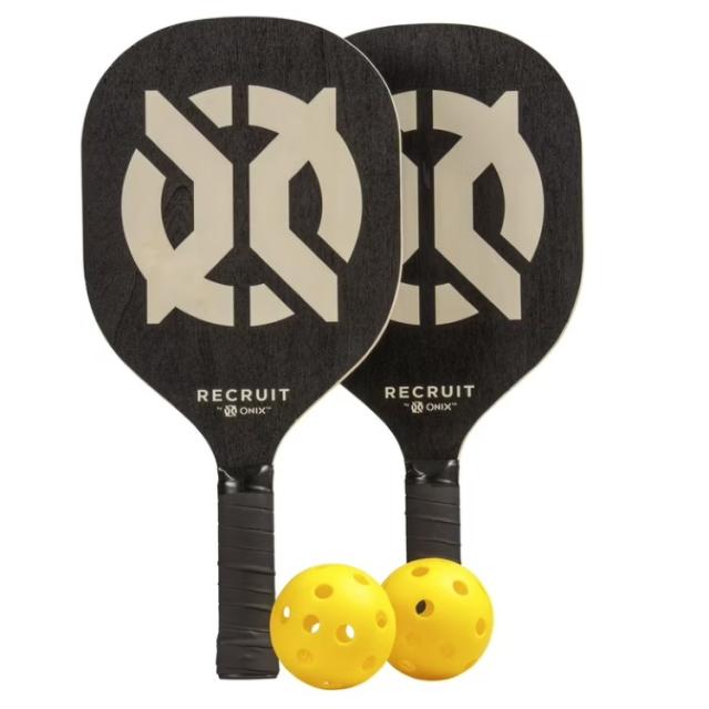 お取り寄せ オニックス リクルート 木製ピックルボール スターターセット ブラック Recruit by ONIX Wood Pickleball Starter Set for All Ages and Levels to Learn to Play, Black