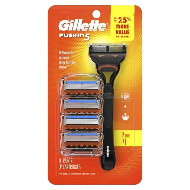お取り寄せ ジレット フュージョン5 メンズ 5枚刃 カミソリ 本体1本 替刃7個付 ブラック Gillette Fusion5 Razor Men 5 Blade Manual Razor ,1 Handle and 7 Blade Refills ,Black
