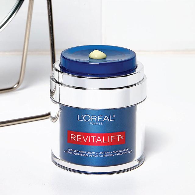 【お取り寄せ商品】ロレアルパリ リバイタリフト プレスド ナイトクリーム 48g (1.7oz) L'Oreal Paris Revitalift Pressed Night Moisturizer スキンケア 保湿クリーム レチノール ナイアシンアミド ヒアルロン酸