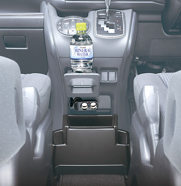 ノア　箱付き 槌屋ヤック SY-NV15 90系 ノア・ヴォクシー（ZWR/MZRA9＃）専用