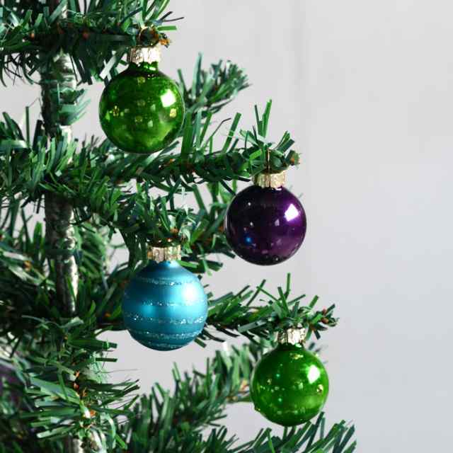 ミニグラスボールセット ３色 5277 クリスマスツリー オーナメント 飾り 装飾 雑貨 ディスプレイ おしゃれ 小さめ セット の通販はau Pay マーケット Queen Ann クイーンアン