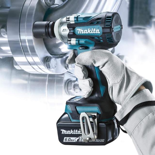 マキタ makita 充電式インパクトレンチ 18V バッテリ・充電器・ケース 