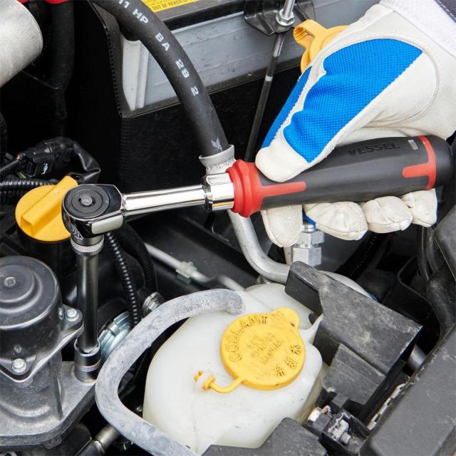 【メーカー欠品中・入荷待ち】ベッセル VESSEL 電動スリムラチェットセット 400ER3-1M ケース付き 先端工具31個付属 充電式 電動×手動 締緩作業_1
