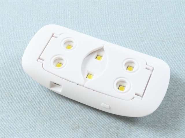 送料無料】 UVライト 持ち運べる LEDライト 携帯用 UV/LEDライト