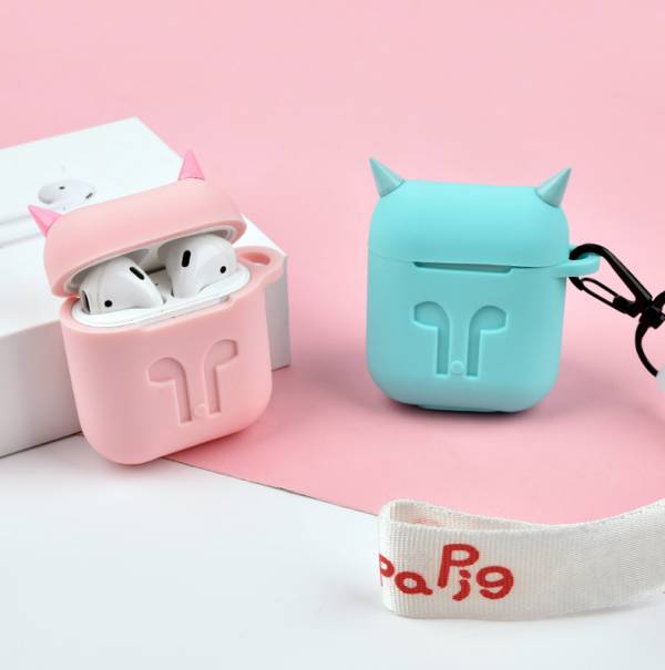 Airpodsケース シリコン保護ケース 4点セット イヤーチップ エアーポッズカバー カワイイ 小悪魔 紛失防止 オシャレの通販はau Pay マーケット サーフトリップ