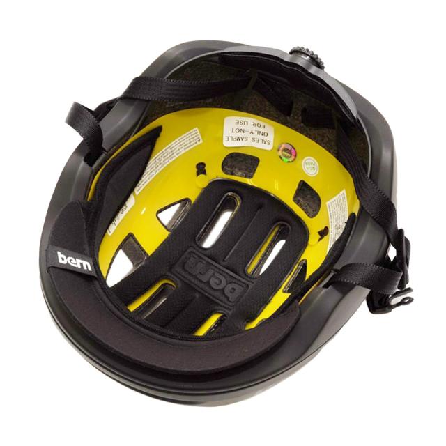 店頭受取限定 バーン 自転車 大人用ヘルメット・ウェア メジャー