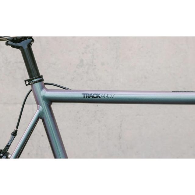 店頭受取限定 フジ FUJI TRACK ARCV トラック アーカイブ 2025 ロードバイク スポーツ自転車 700C [25 TRACK ARCV] FUJI TRACK ARCV バイク 自転車 FUJI フジ｜2025 TRACK ARCV [トラック