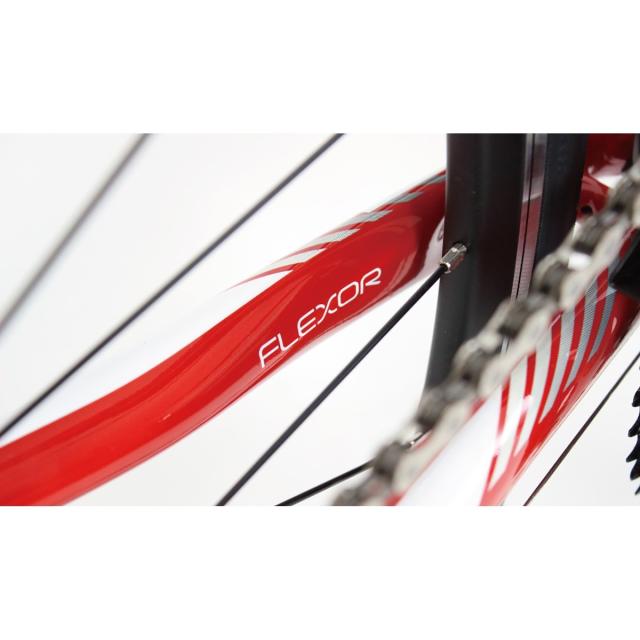 店頭受取限定 ロードバイク スポーツ自転車 ネスト ファラド 700C 2024 NESTO FALAD 14段変速 [NE-22-009]