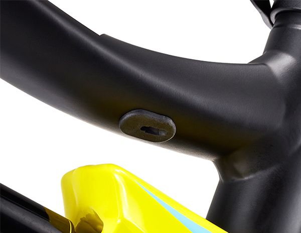 店頭受取限定 電動自転車 スポーツ ベスビー 27.5インチ 14.0Ah BESV TRS2 AM [TRS2 AM]