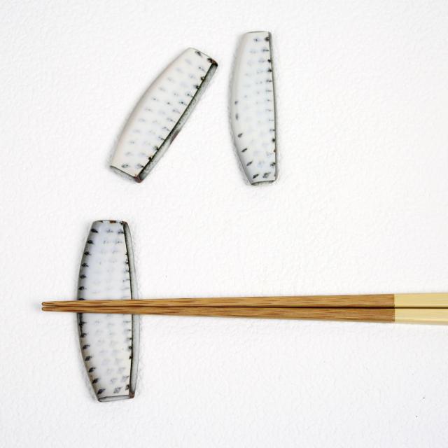 箸置き 小石原焼 花 おしゃれ はし置き カトラリーレスト かわいい 花形 花型 はな 和食器 結婚祝い 新生活 テーブルコーディネート プレの通販はau Pay マーケット Super Twitell Au Pay マーケット店