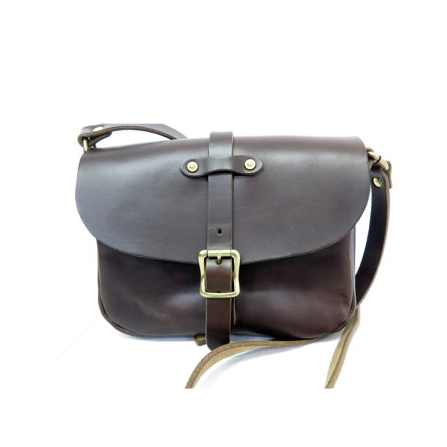 ART BROWN アートブラウン ホーウィン社 クロムエクセルポストマンBAG-M VGC00072AB_1