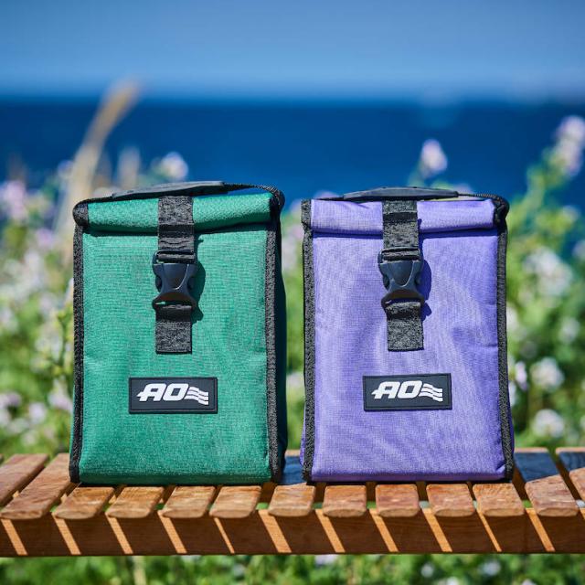 【気温35度でも氷なら27時間維持!!】ペットボトル(500ml)6本収納可能 ソフトクーラーボックス AOクーラーズ AO6RT ランチクーラー 5.7L 保冷 結露しない 断熱 アウトドア 釣り キャンプ クーラーバッグ 保冷バッグ ランチバック AO coolers ゴルフ 釣り レジャー 海水浴