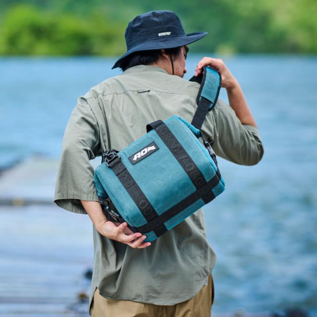 【圧倒的な保冷力 気温35度でも氷なら27時間維持!!】 ソフトクーラーボックス AOクーラーズ 9パック ワックスドキャンバス 8.5L キャメル AOW9CA 日本正規品 保冷バッグ 頑丈 カジュアル 無骨 コンパクト 軽量 持ち運び 便利 海水浴 釣り ゴルフ アウトドア レジャー BBQ