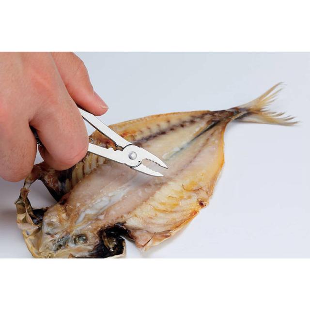 [三太郎の日P10倍！] 防災グッズ 日本正規品 Victorinox ビクトリノックス スイスチャンプシルバー 91mm #1.6794.T7保証書付き 工具箱 コンパクト ギア 防災用品 キーホルダー カギ 鍵 アウトドア 登山 キャンプ 釣り マルチ