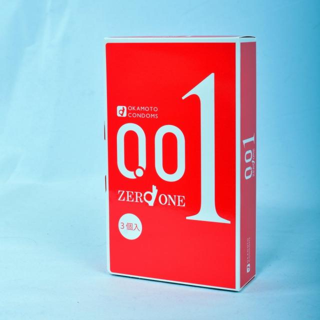 オカモトゼロワン 0.01 コンドーム Mサイズ 薄め 3個入 001【6個までメール便、他商品と同梱不可】 衛生用品 避妊用具
