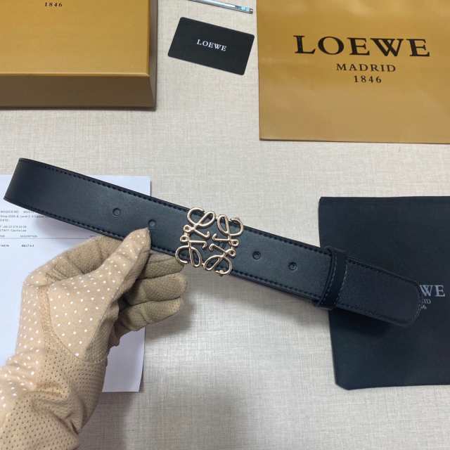 LOEWE 牛革両面掌紋黒十カレー幅3.5cm - タイベルト