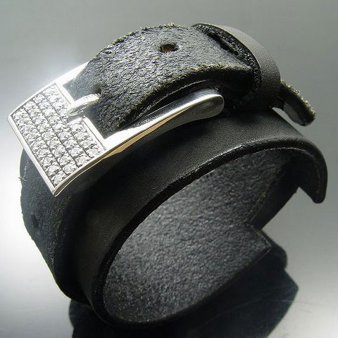 KENBLOOD/ケンブラッド パヴェストーンシルバーバックル 4cm幅レザーブレスレット シルバー 【KL-03】【メンズモデル】の通販は