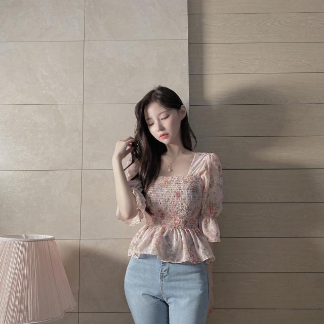 レディース ブラウス トップス 花柄 ピンク グリーン ペプラム フラワー フリル シフォン 春夏 七分丈 ガーリー ショート丈 大人可愛い 1の通販はau Pay マーケット Sunny Place