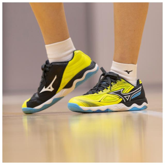 物価高応援クーポン配布中】ミズノ MIZUNO 卓球シューズ ウエーブ
