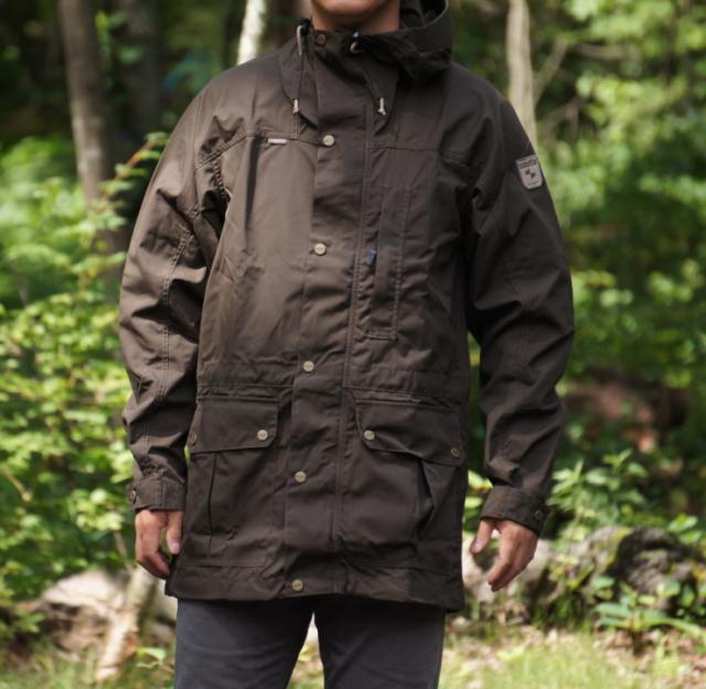 北欧・フィンランドのアウトドアブランド【Ｓａｓｔａ】マウンテンパーカー【Ｎａｔｕｒａ】 北欧・フィンランドのアウトドアブランド【Sasta】マウンテン