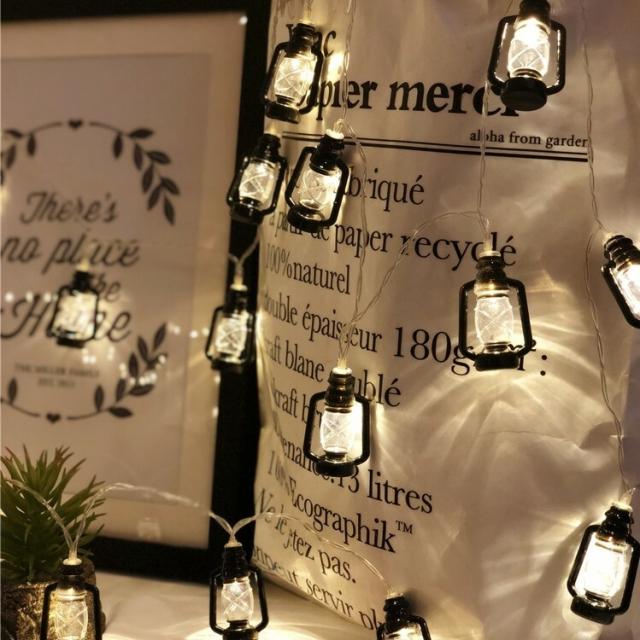 ガーランド ライト 間接照明 おしゃれ かわいい ランタン Led 10球 1 5m 電池式 イルミネーション 電飾 北欧 雑貨 小物 パーティー 誕生の通販はau Pay マーケット Coloring Life