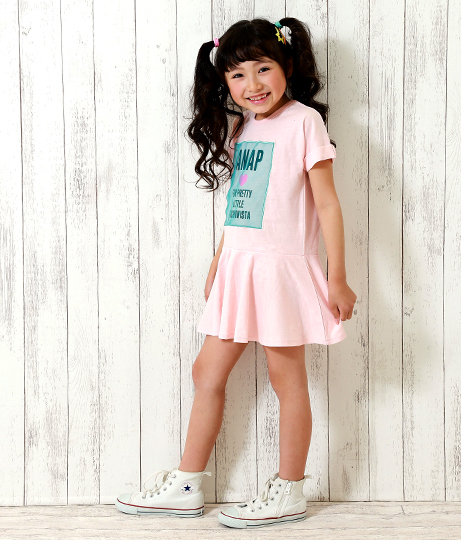 50 Off 裾切り替えチュールワッペンデザインワンピース Anap Kids アナップキッズ ロゴ ワンピース キッズ 女の子 ワンピ フリル ミの通販はau Pay マーケット Anap Au Pay マーケット店
