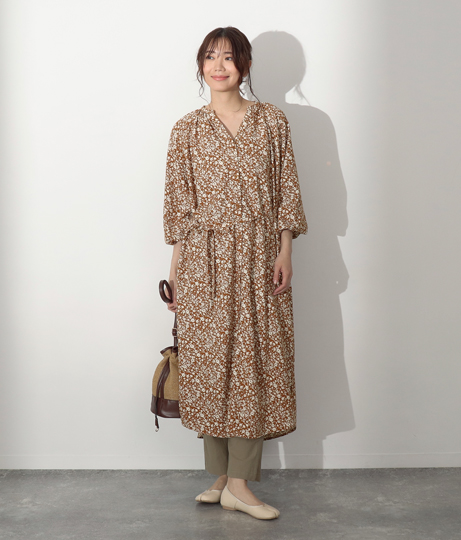 30 Off 小花柄スキッパーシャツワンピース アウリー Auli レディース ワンピース 茶 紺 黒 キャメル ネイビー ブラック 秋物 秋冬 Aの通販はau Pay マーケット Anap Au Pay マーケット店