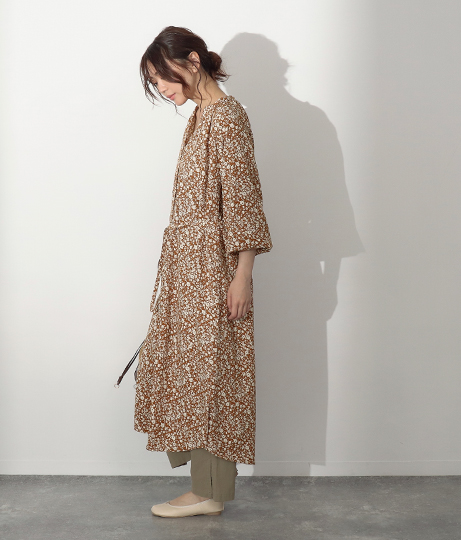 30 Off 小花柄スキッパーシャツワンピース アウリー Auli レディース ワンピース 茶 紺 黒 キャメル ネイビー ブラック 秋物 秋冬 Aの通販はau Pay マーケット Anap Au Pay マーケット店