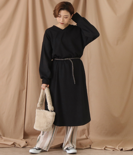 30 Off 起毛カットソーvネックワンピース Factor ファクター スウェット ワンピース トレーナー レディース スウェットワンピース の通販はau Pay マーケット Anap Au Pay マーケット店