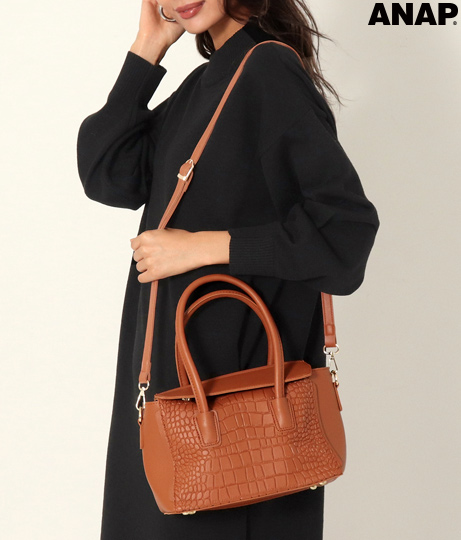 30 Off クロコ柄2wayハンドバッグ アナップ Anap レディース バッグ 茶 黒 ブラウン ブラック 秋物 秋冬 Aw クロコ 柄 2 Way ハンドの通販はau Pay マーケット Anap Au Pay マーケット店