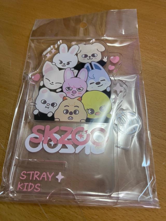 Stray Kids スマホスタンド SKZOO ストレイキッズスキズ韓流グッズ