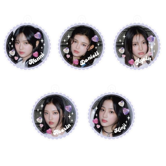 NEWJEANS 2024 アクリルキーホルダー ニュージーンズ グッズ おまけ