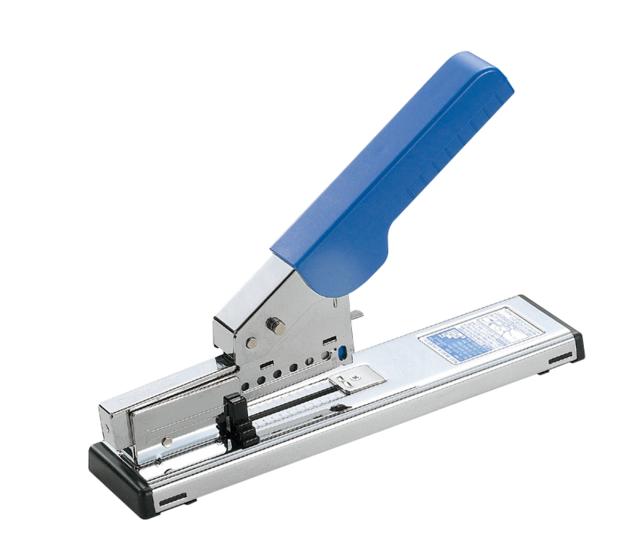 ホッチキス  ST-050E 30999 プラス