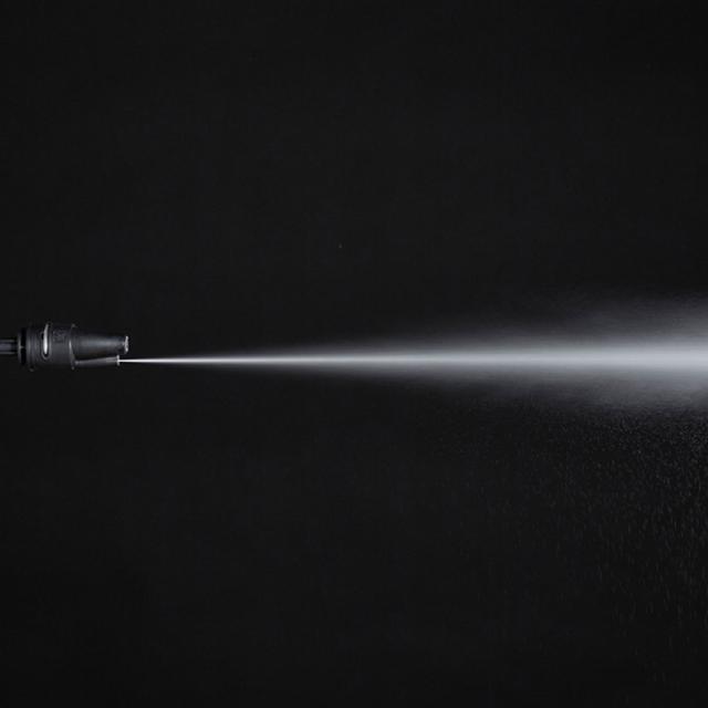 高圧洗浄 ハンディウォッシャー 充電式  ホワイト JHW-201 1台 アイリスオーヤマ 温水使用可能 コードレス 2.2MPa